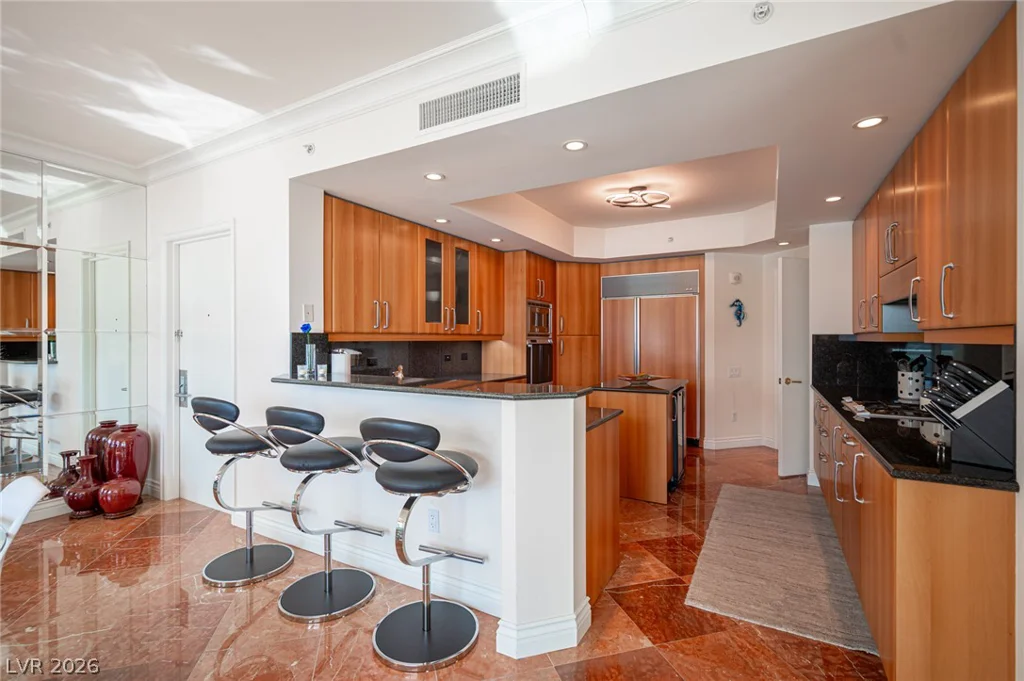 2857 Paradise, Las Vegas, NV 89109