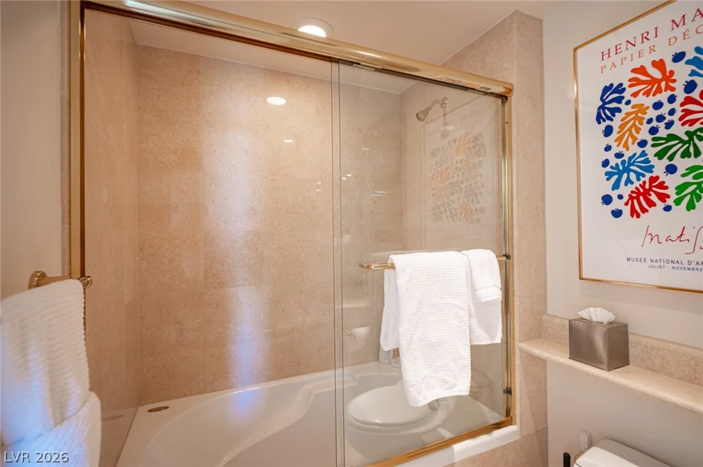 2857 Paradise, Las Vegas, NV 89109