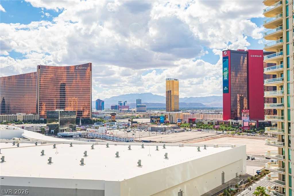2857 Paradise, Las Vegas, NV 89109