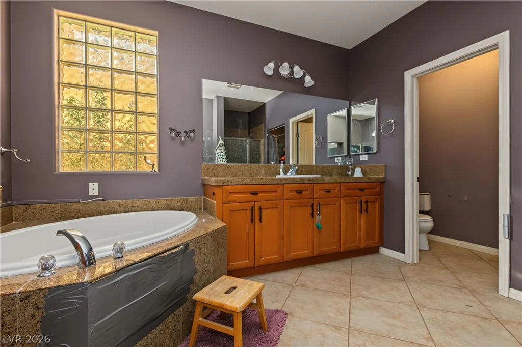 7021 Albatross Attic, North Las Vegas, NV 89084