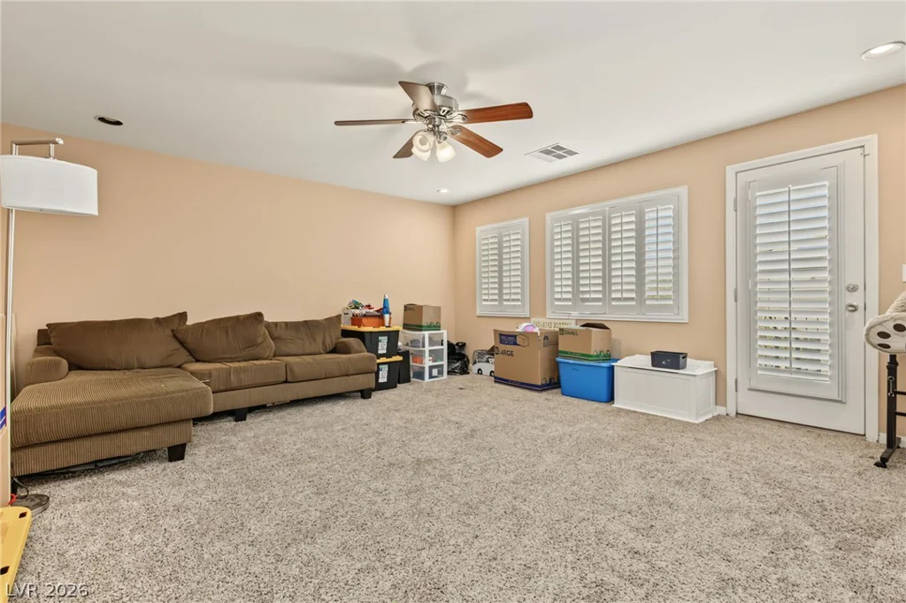 7021 Albatross Attic, North Las Vegas, NV 89084