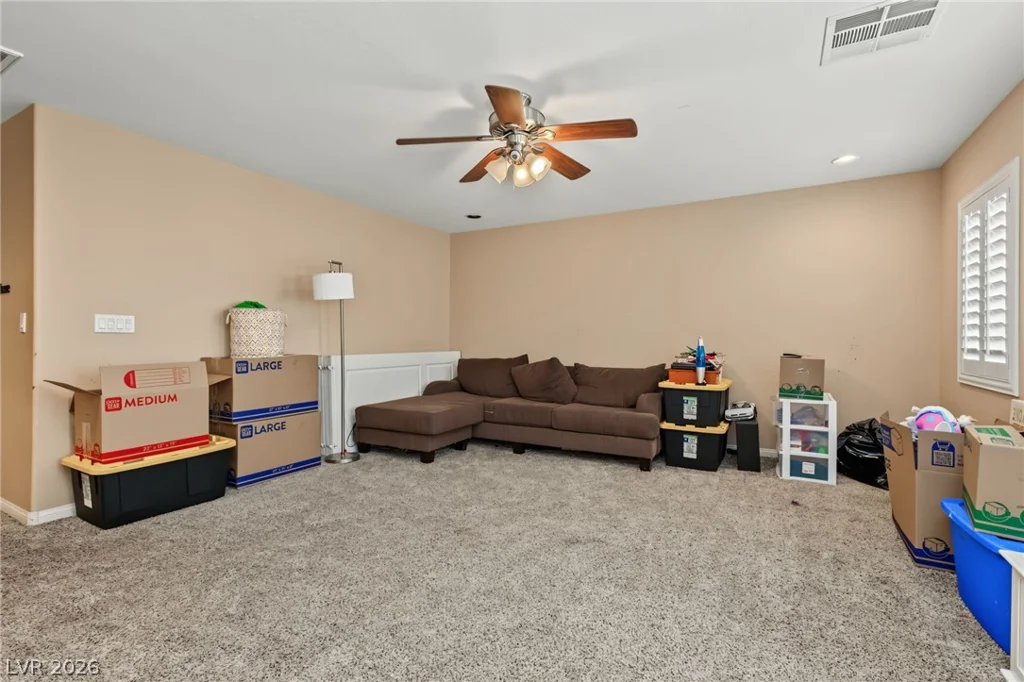 7021 Albatross Attic, North Las Vegas, NV 89084