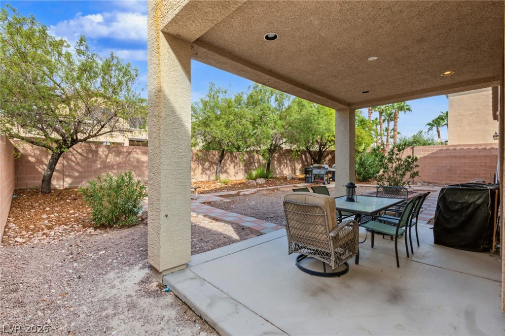 7021 Albatross Attic, North Las Vegas, NV 89084
