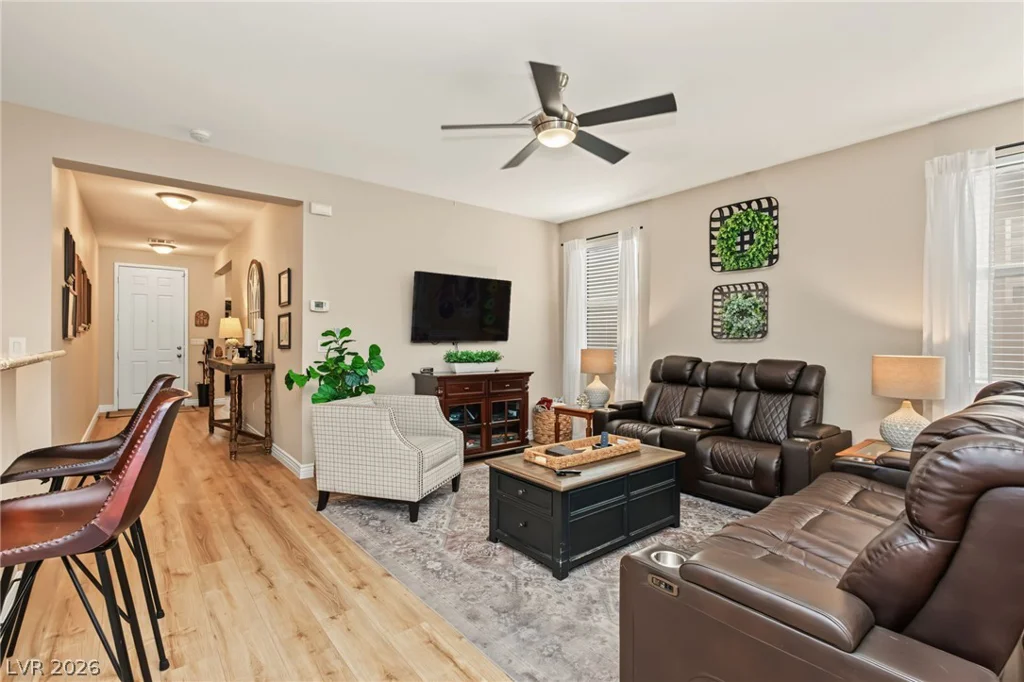 9182 Parkstone, Las Vegas, NV 89178