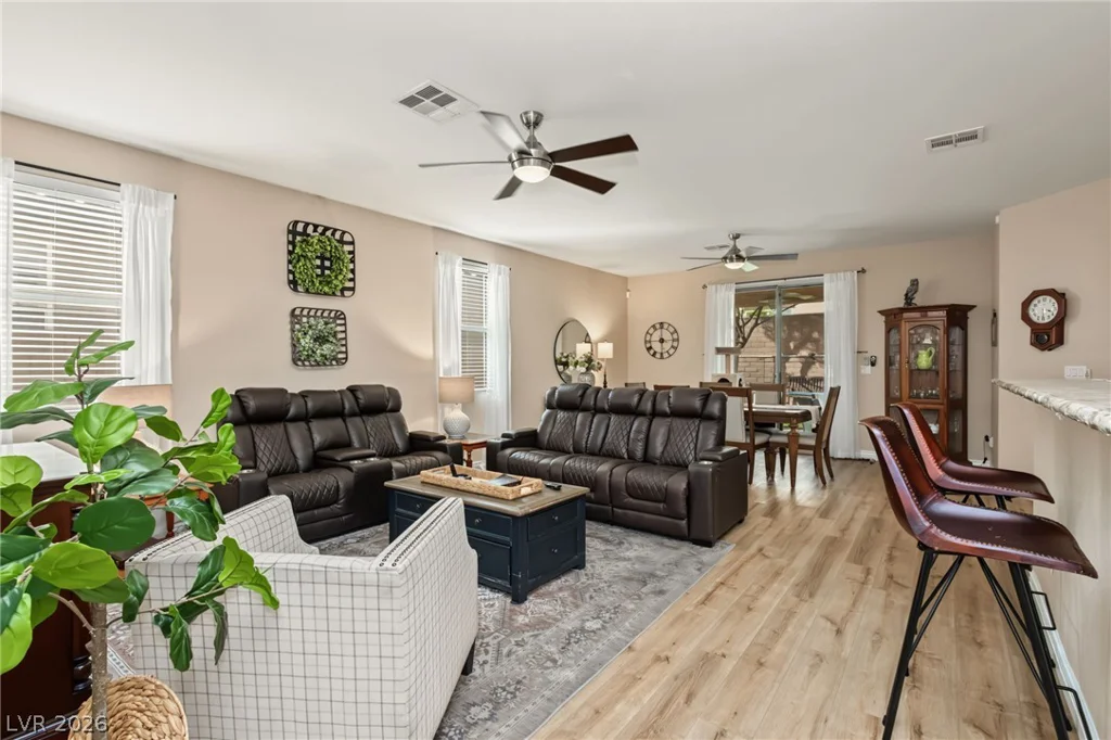9182 Parkstone, Las Vegas, NV 89178