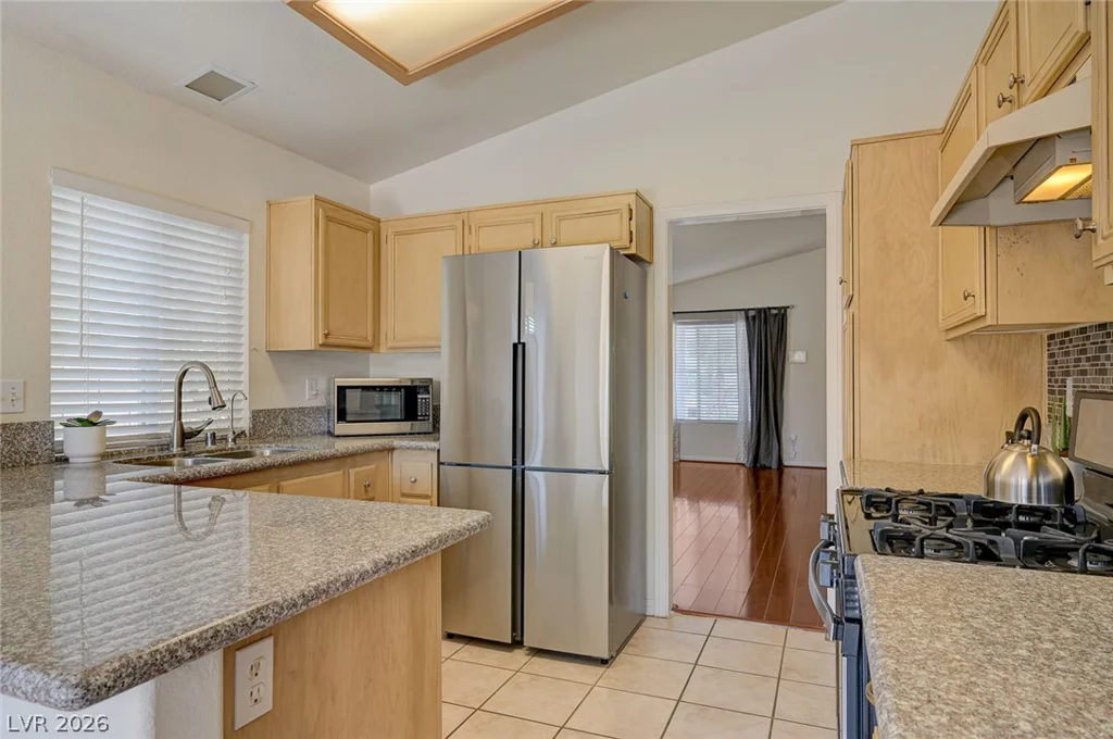6553 Wild River, Las Vegas, NV 89108