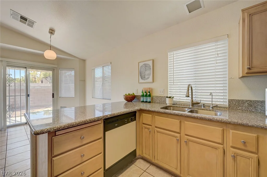 6553 Wild River, Las Vegas, NV 89108