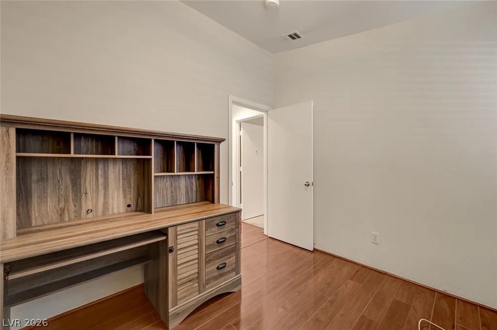 6553 Wild River, Las Vegas, NV 89108