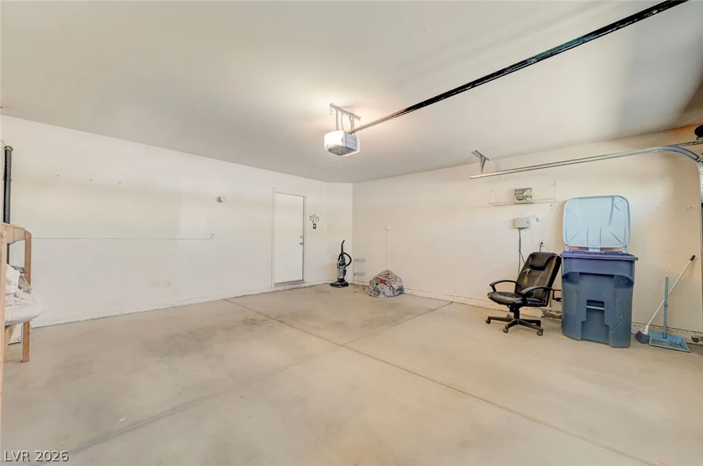 6553 Wild River, Las Vegas, NV 89108