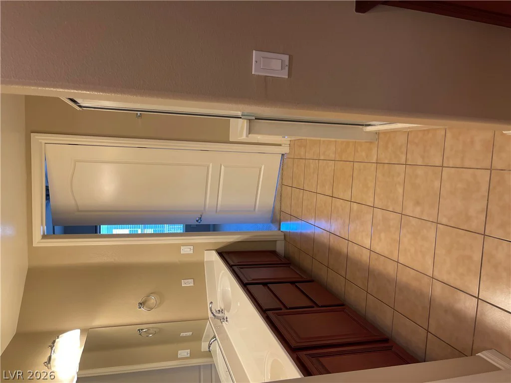 32 Serene, Las Vegas, NV 89123