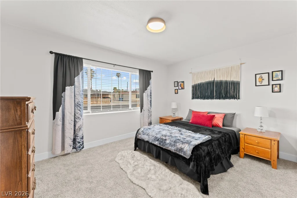 2112 Santa Ynez, Las Vegas, NV 89104