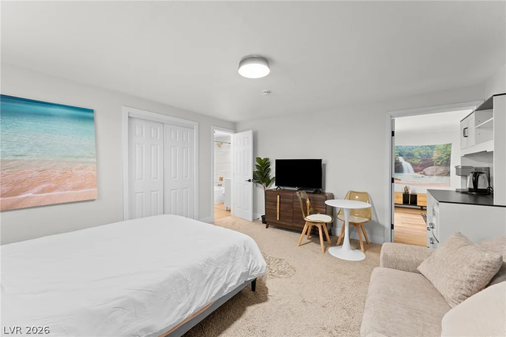 2112 Santa Ynez, Las Vegas, NV 89104
