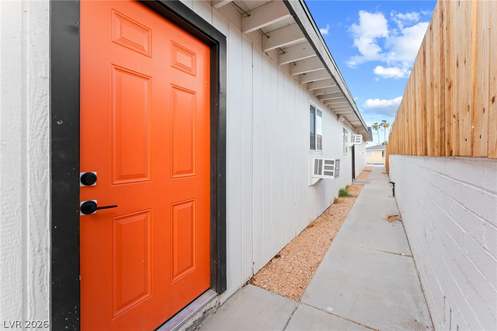 2112 Santa Ynez, Las Vegas, NV 89104