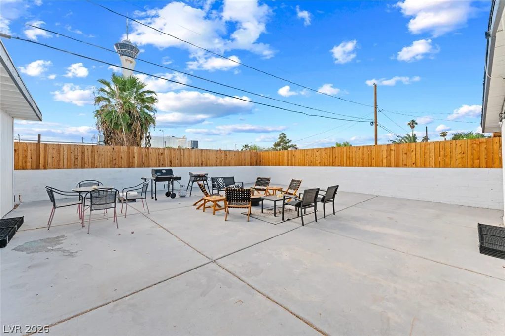 2112 Santa Ynez, Las Vegas, NV 89104
