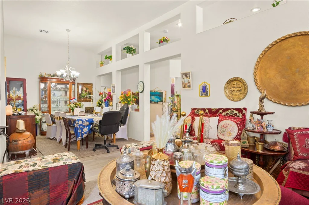 2364 Kenneth, Henderson, NV 89052