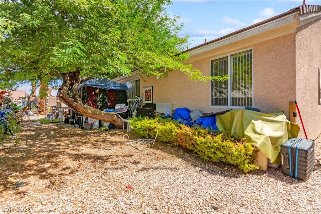 2364 Kenneth, Henderson, NV 89052
