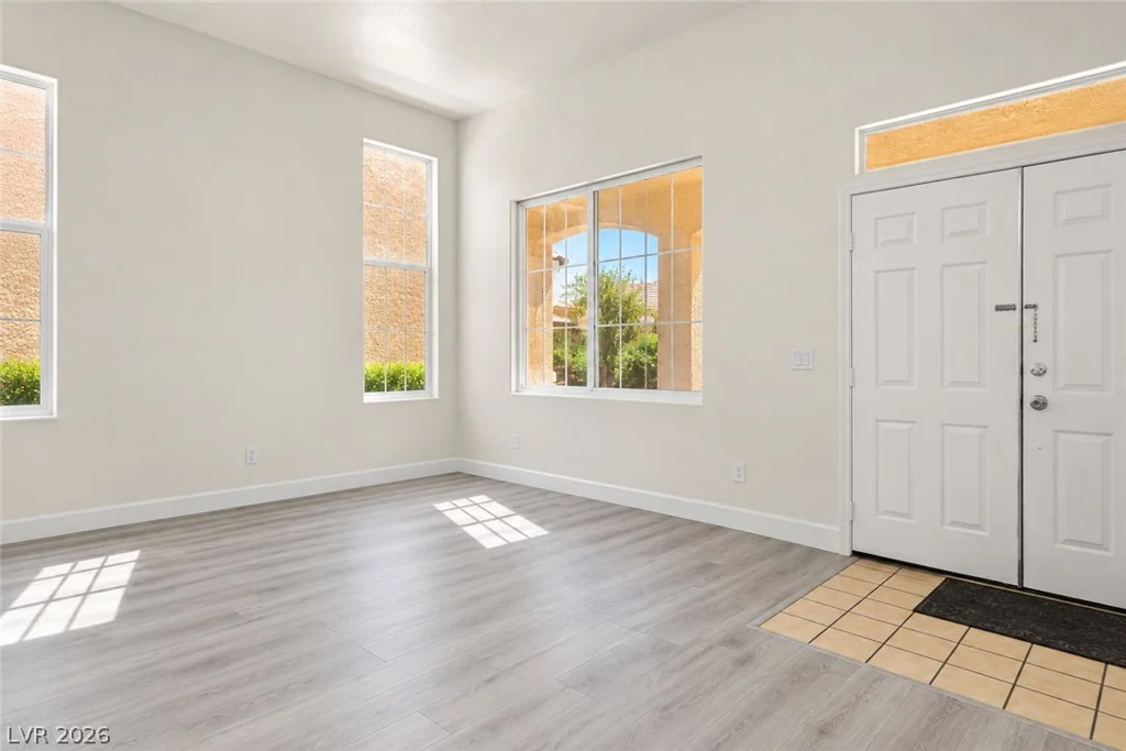 2364 Kenneth, Henderson, NV 89052