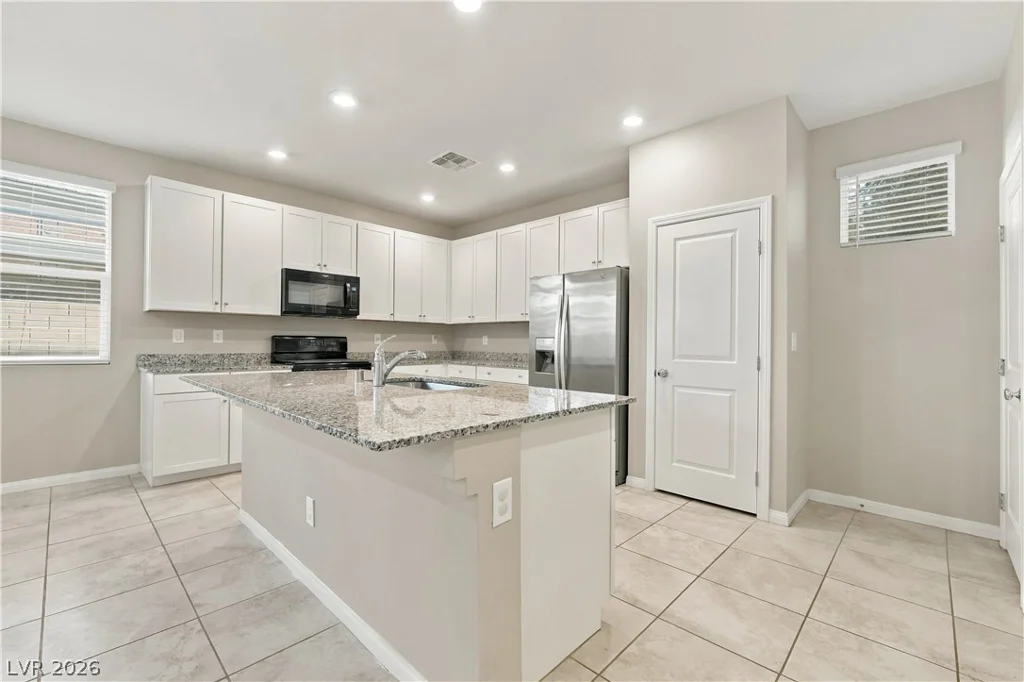 2922 Saltillo, Las Vegas, NV 89121