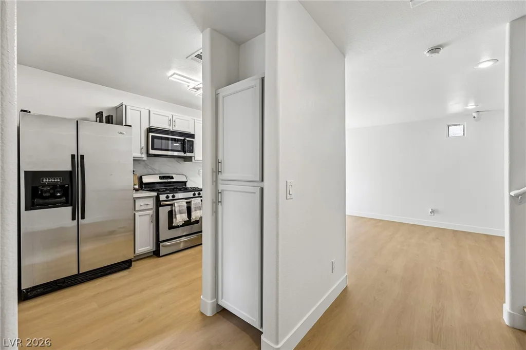 9957 Keephills, Las Vegas, NV 89183
