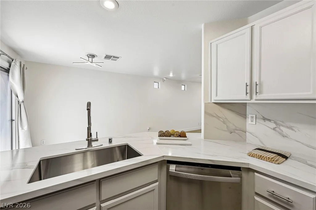 9957 Keephills, Las Vegas, NV 89183