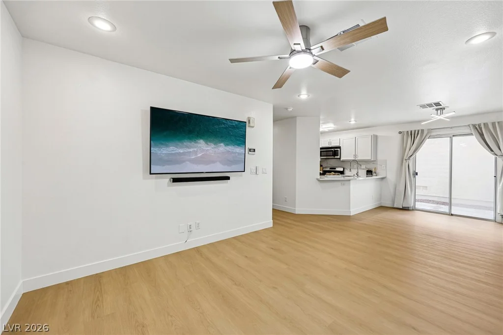9957 Keephills, Las Vegas, NV 89183