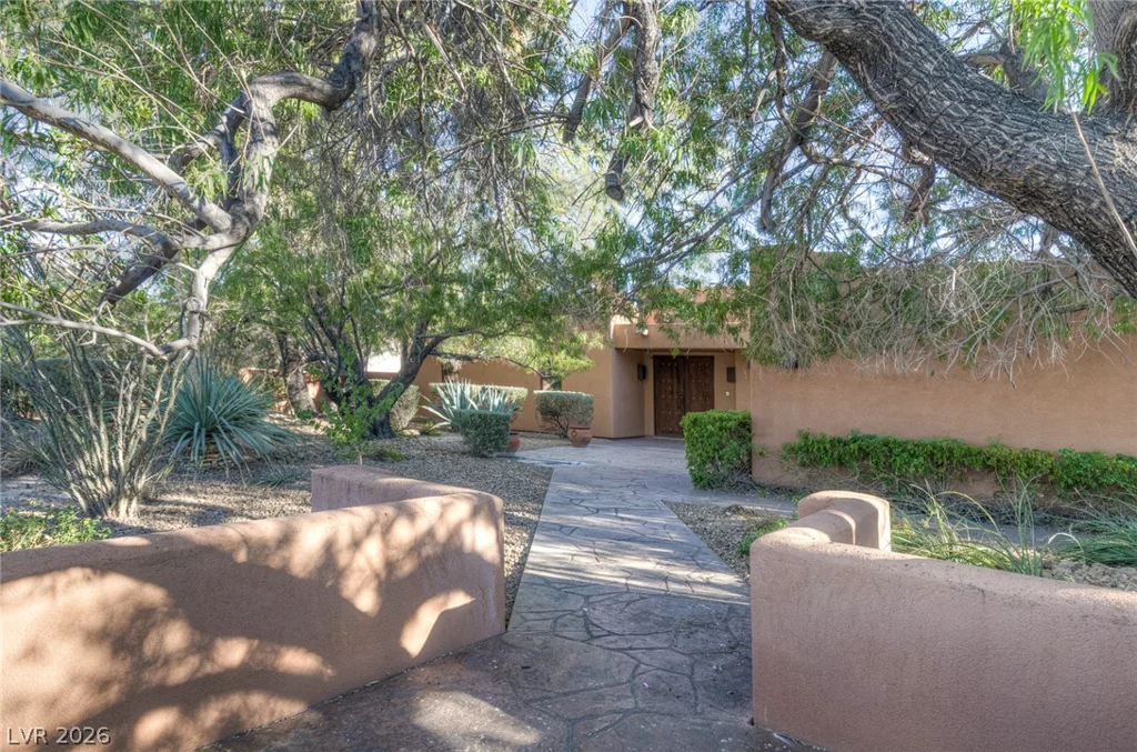 9395 Helena, Las Vegas, NV 89129