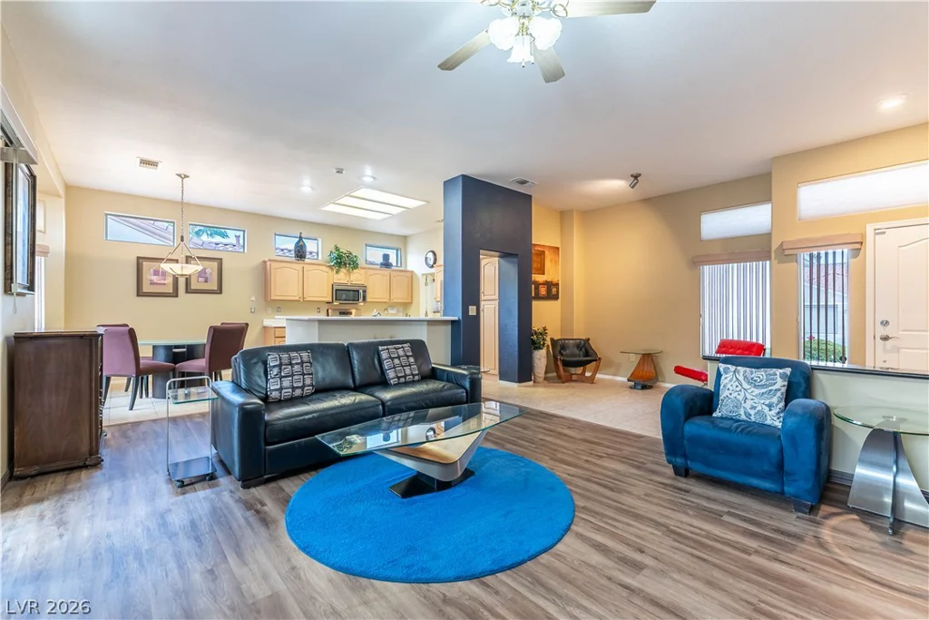 3101 Hawksdale, Las Vegas, NV 89134