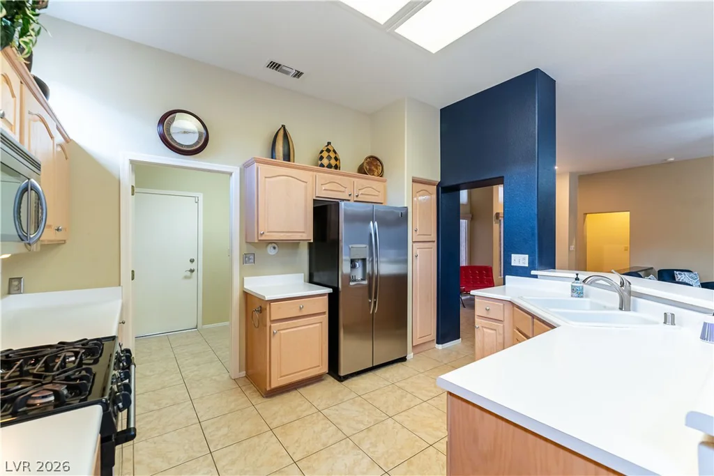 3101 Hawksdale, Las Vegas, NV 89134