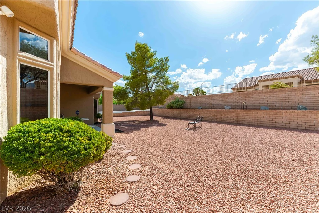 3101 Hawksdale, Las Vegas, NV 89134