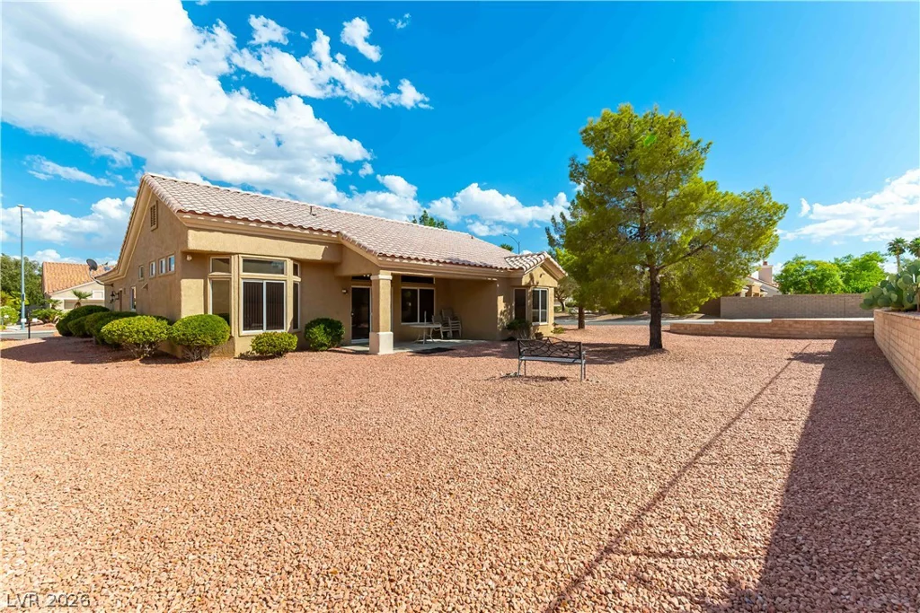 3101 Hawksdale, Las Vegas, NV 89134