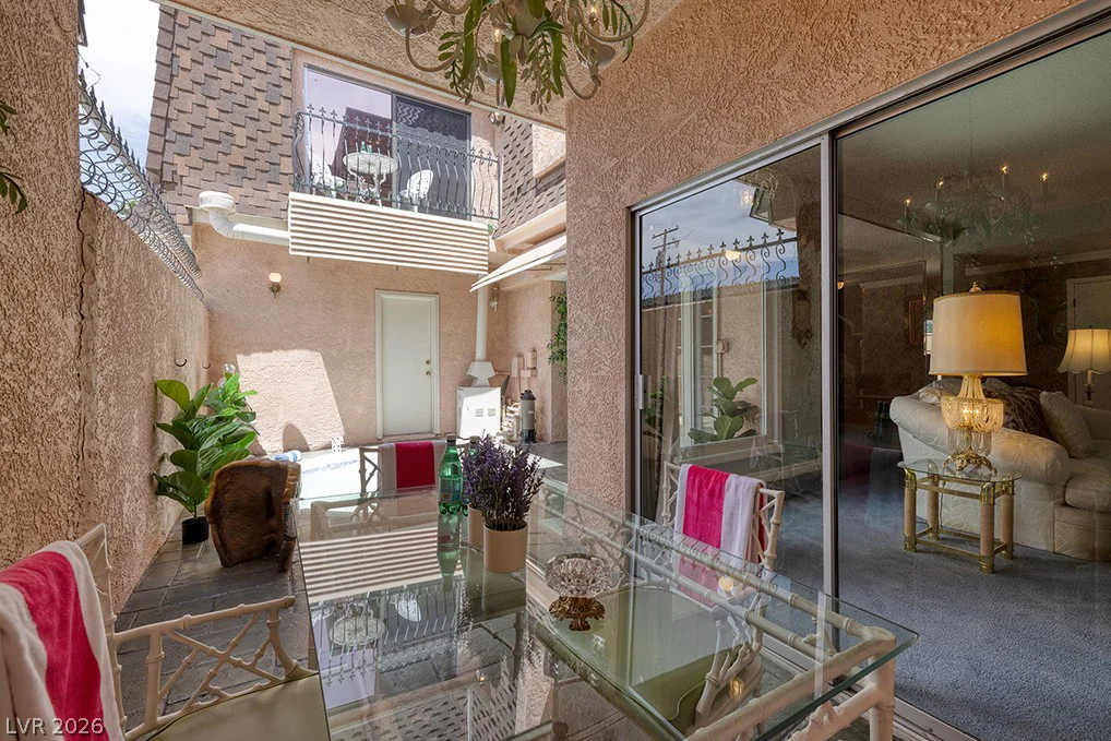 1317 St Louis, Las Vegas, NV 89104