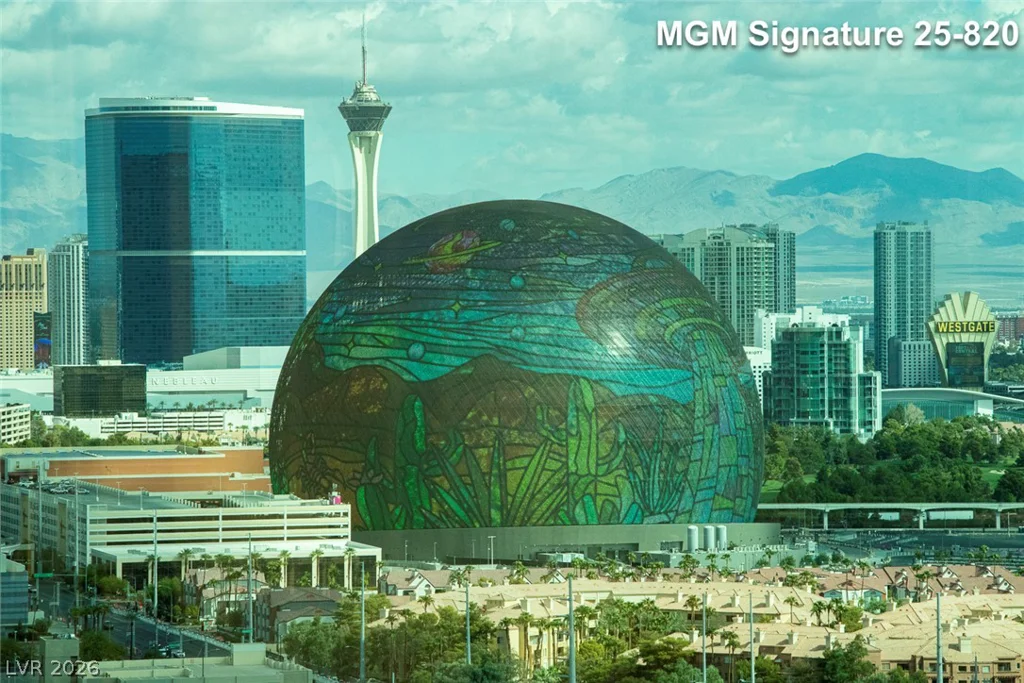 125 Harmon, Las Vegas, NV 89109