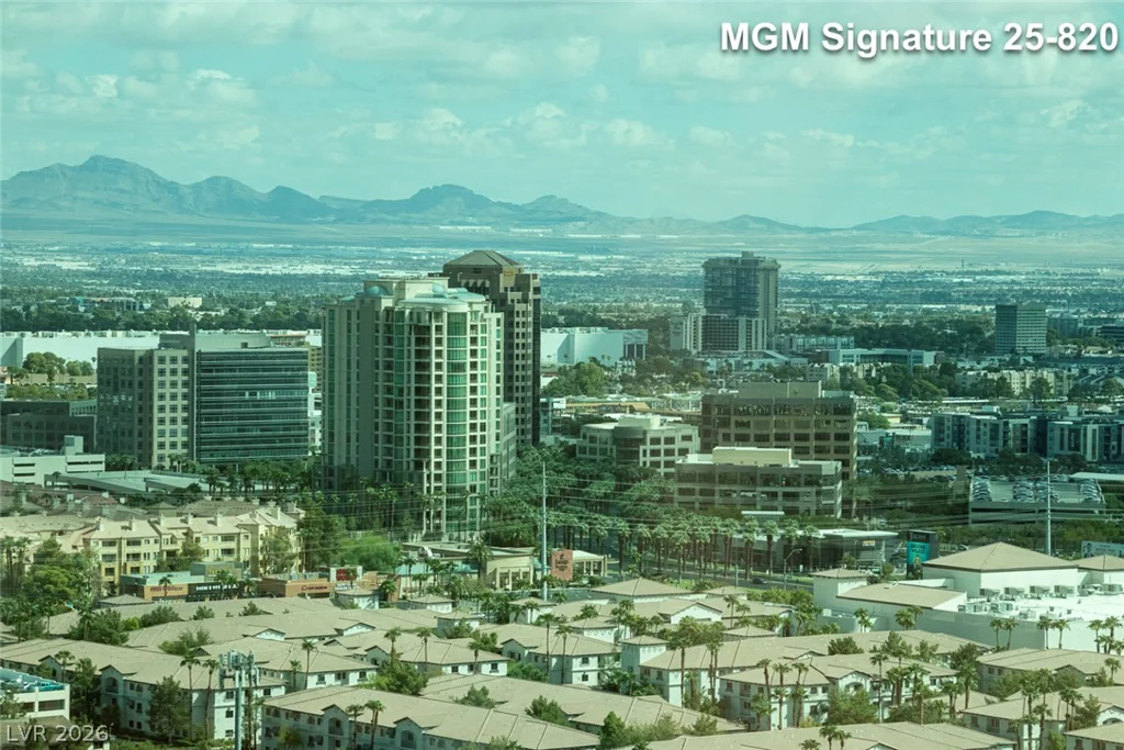 125 Harmon, Las Vegas, NV 89109