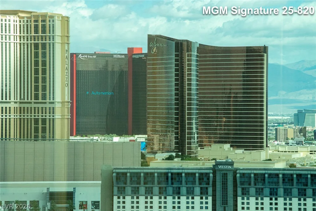 125 Harmon, Las Vegas, NV 89109
