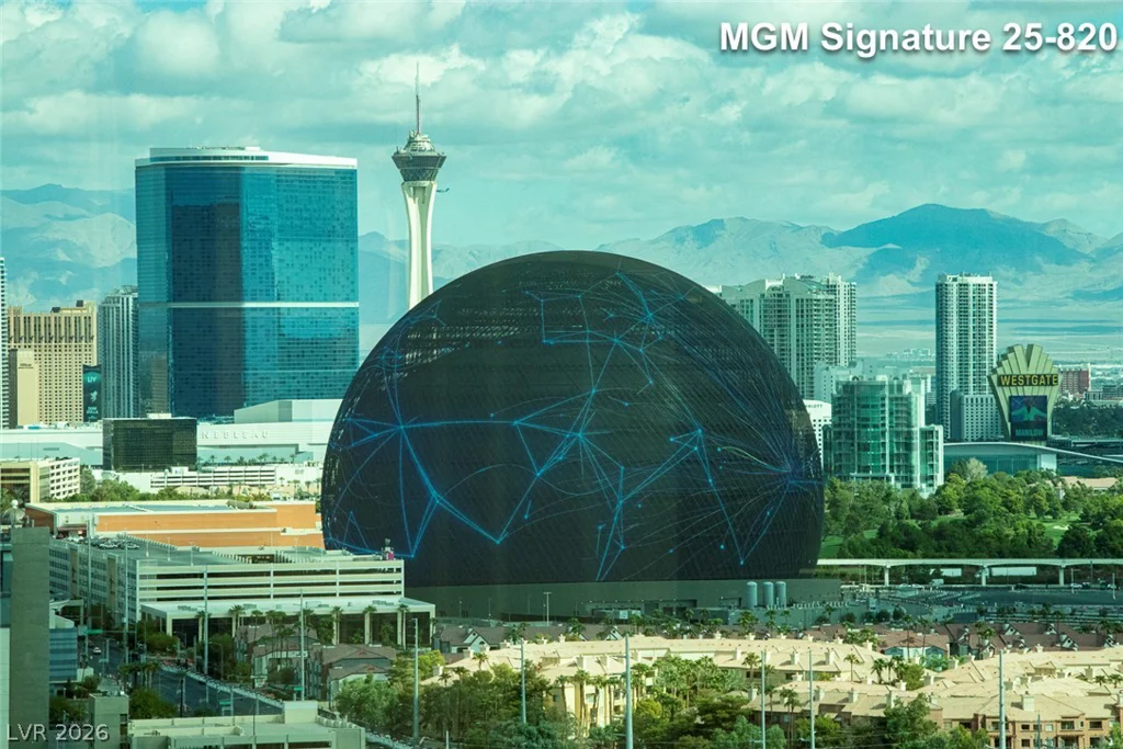 125 Harmon, Las Vegas, NV 89109