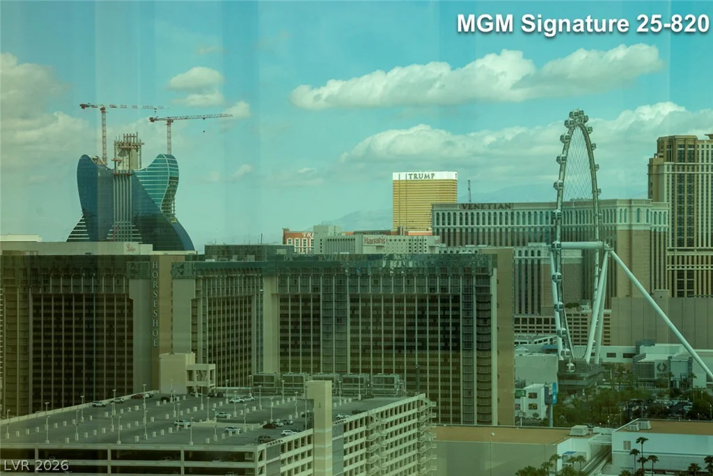 125 Harmon, Las Vegas, NV 89109