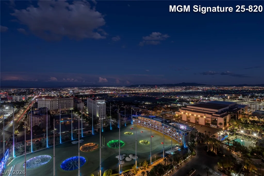 125 Harmon, Las Vegas, NV 89109
