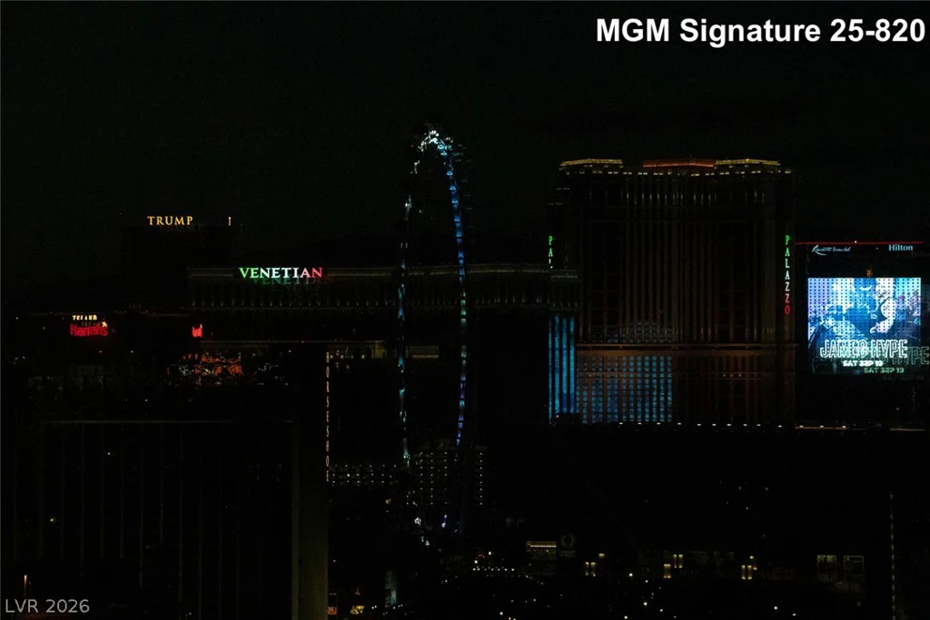 125 Harmon, Las Vegas, NV 89109