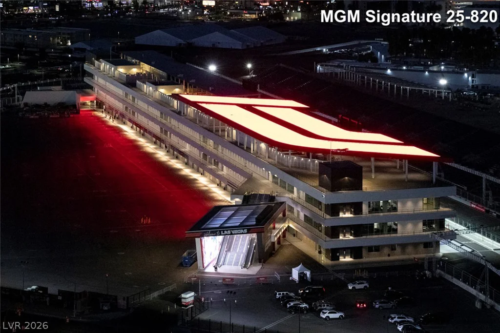 125 Harmon, Las Vegas, NV 89109
