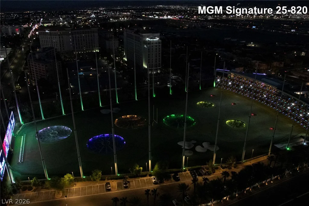 125 Harmon, Las Vegas, NV 89109