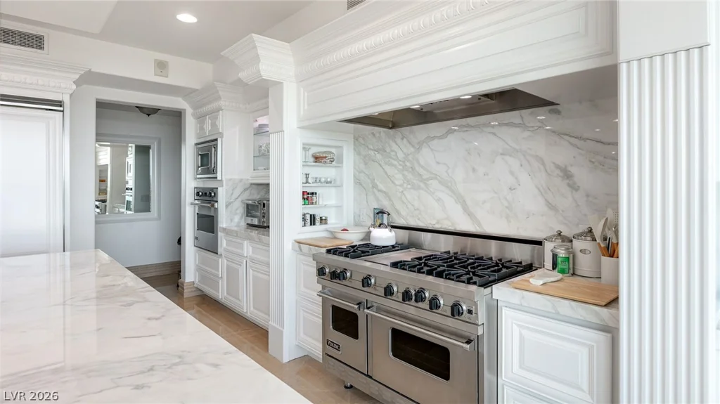 9103 Alta, Las Vegas, NV 89145