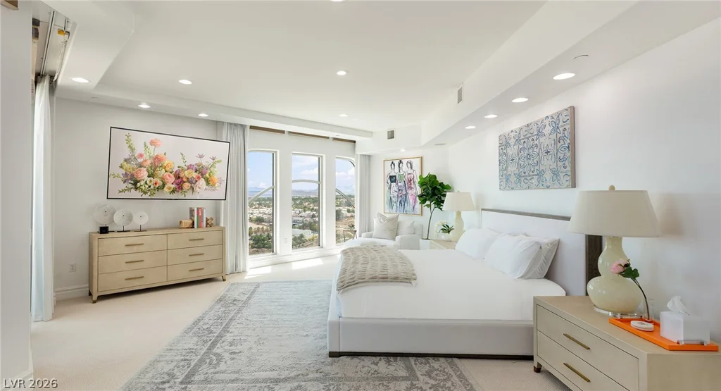 9103 Alta, Las Vegas, NV 89145