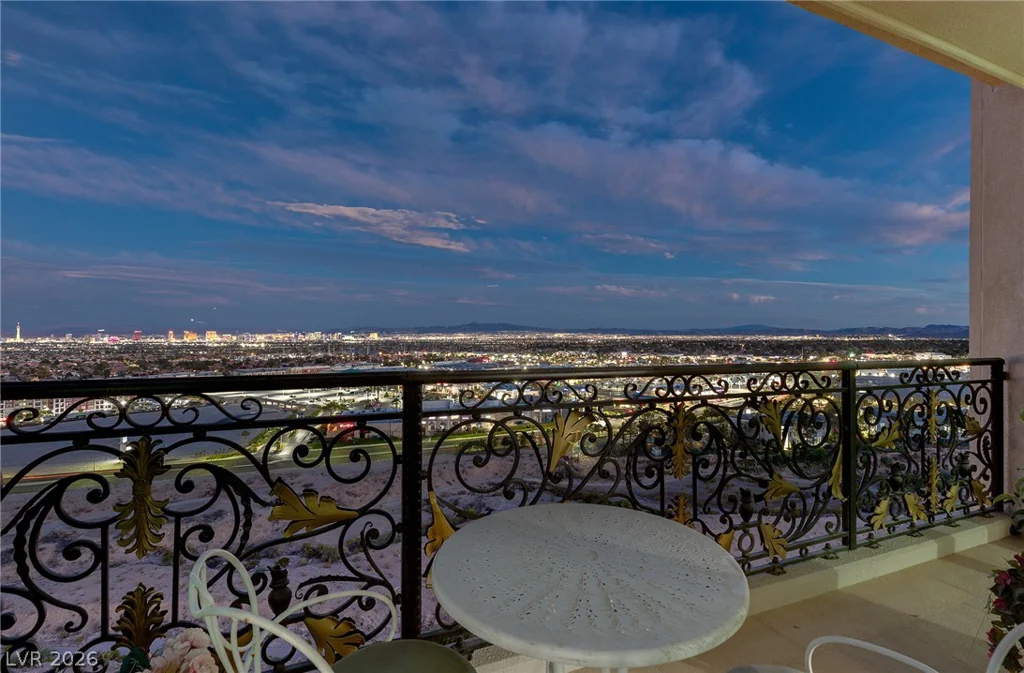 9103 Alta, Las Vegas, NV 89145