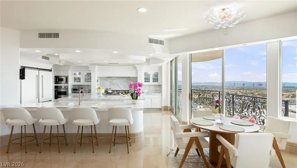 9103 Alta, Las Vegas, NV 89145