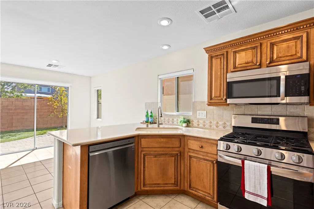 6521 Alfalfa Ridge, Las Vegas, NV 89141