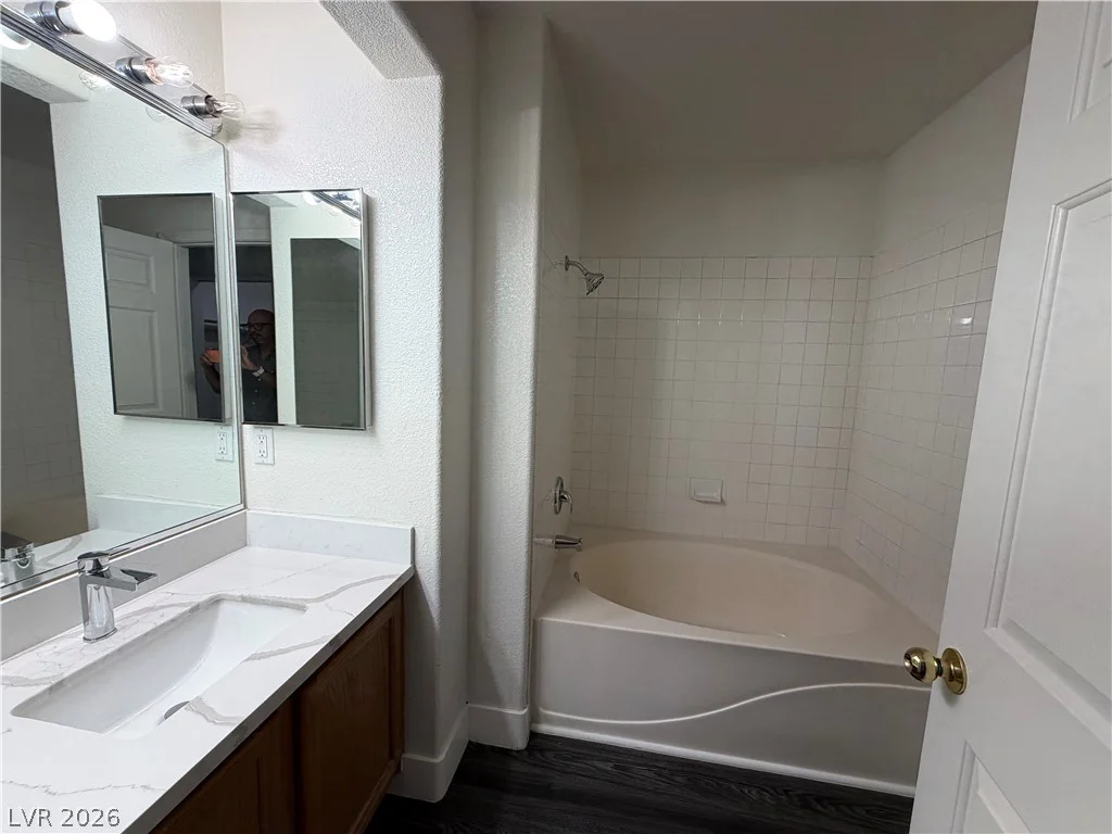 3673 Ian Thomas, Las Vegas, NV 89129