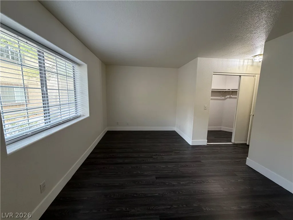 3673 Ian Thomas, Las Vegas, NV 89129