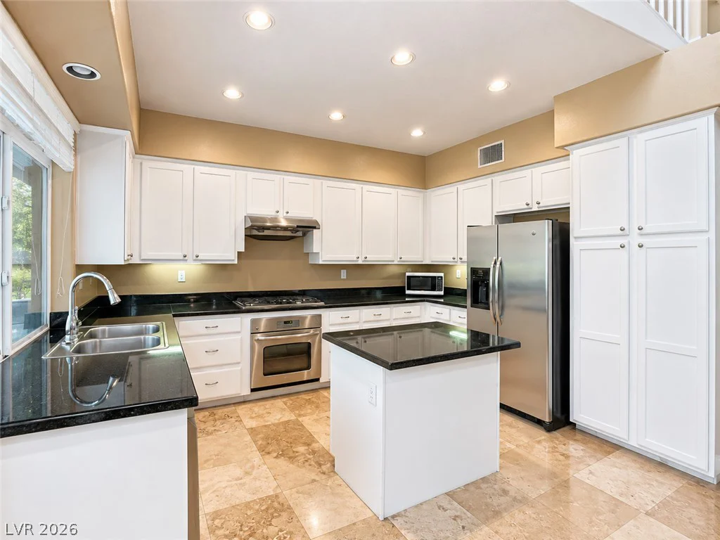 9573 Borgata Bay, Las Vegas, NV 89147