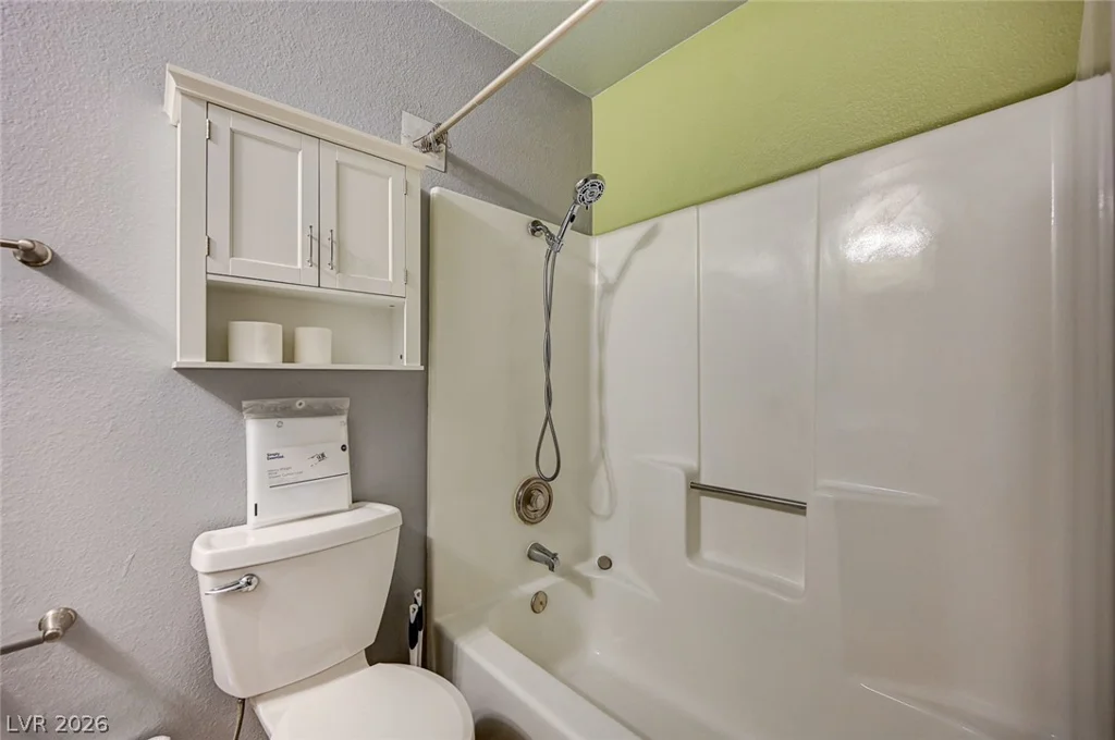 6518 Ironbark, Las Vegas, NV 89107