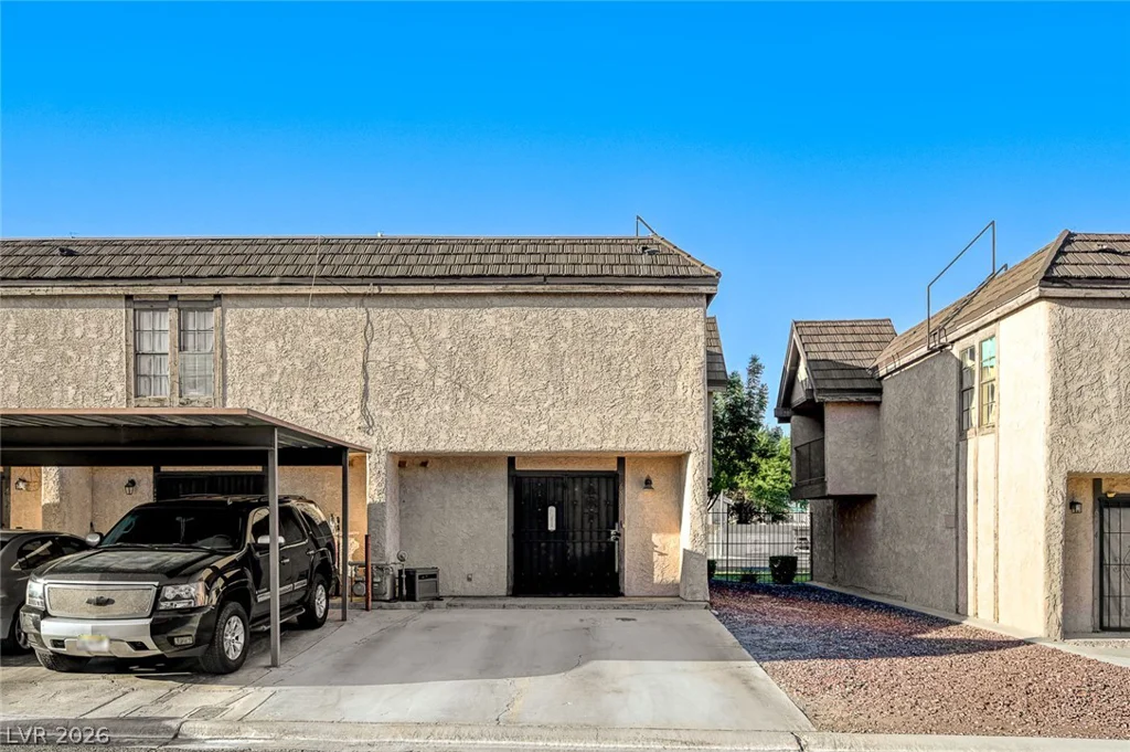 6518 Ironbark, Las Vegas, NV 89107